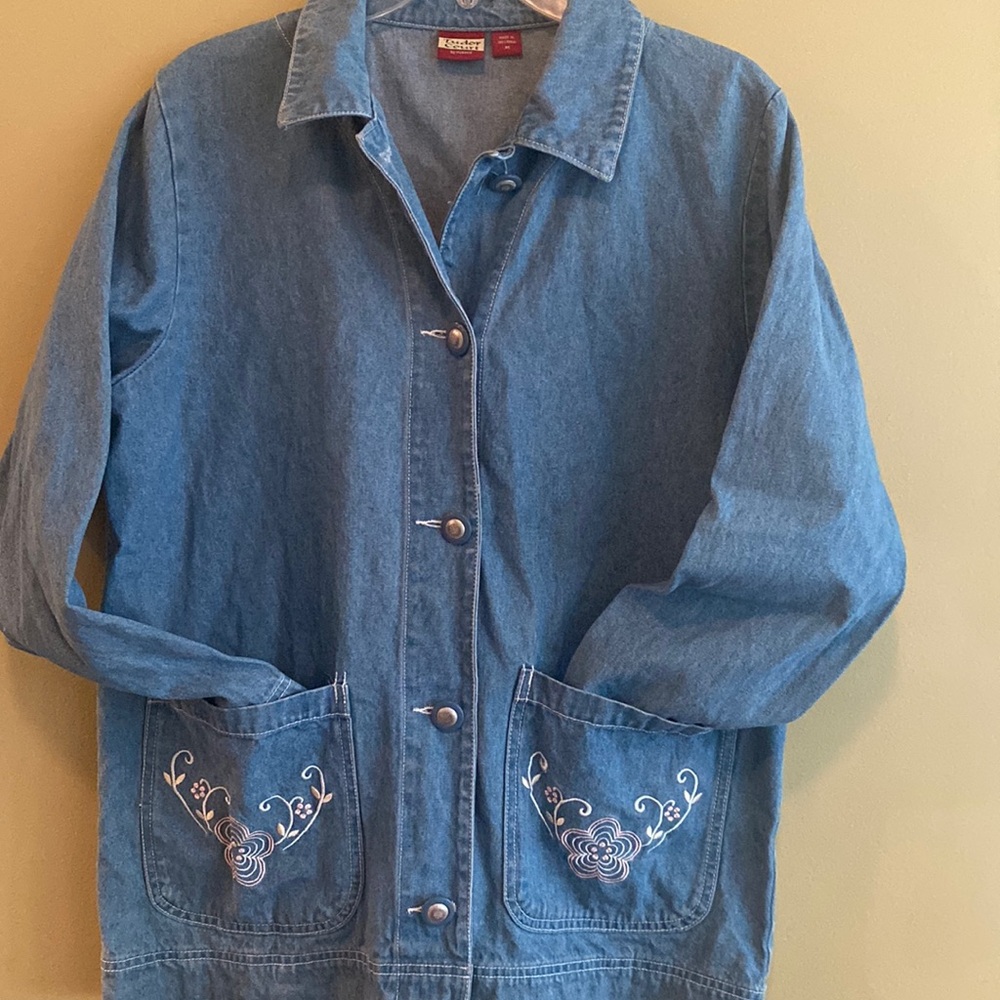 Vintage Barn Denim Embroidered Coat Jacket Shacket with Pockets - Picture 1 of 7